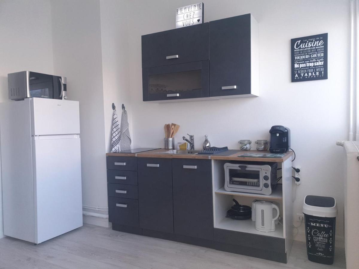 Appartement La Roseraie Parking Prive มากง ภายนอก รูปภาพ